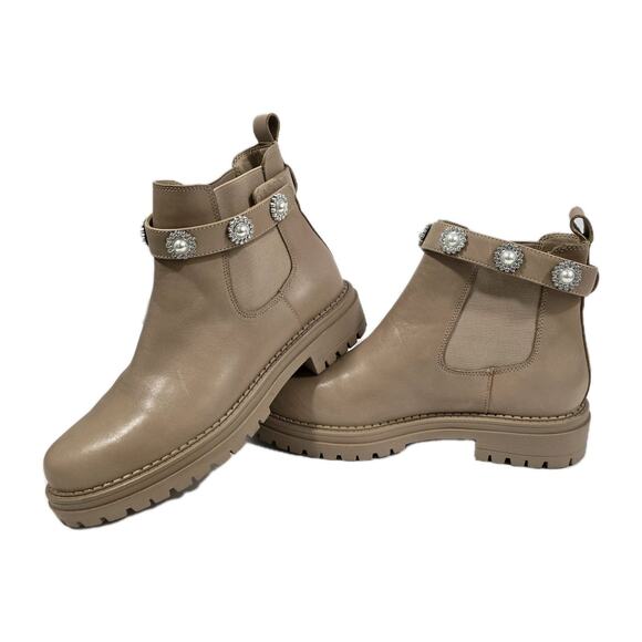 Copper Key Pearl Rhinestone Leather Chelsea Boot Tan Size 9.0 - Picture 6 of 12
